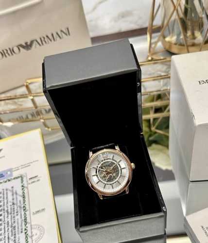 Armani mechanical men's watch with leather strap arrived. Armani case: 316L stai