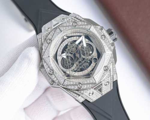 Hublot's new Big Bang Sang Bleu II T-Diamond Tattoo watch, once again collaborat