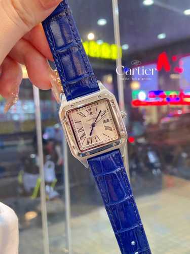 Santos-Dumont Cartier Ultra Thin Dumont Watch, a sophisticated ladies' watch, fe