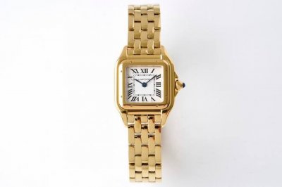 Bv's latest upgraded version, the small 22x30mm Cartier Cheetah watch, features