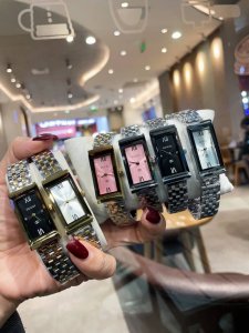 Gucci Women's Watch G-Frame Series watch, featuring an elegant rectangular case, Gucci Women's Watch G-Frame Series watch, featuring an elegant rectangular case,