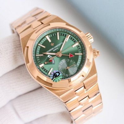 Tw New Vacheron Constantin Overseas 7900V Series Watch. The Top-Tier Luxury Clas
