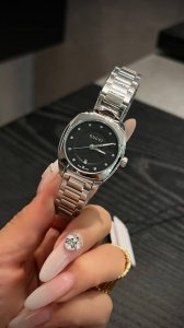 White shell gold 360 counter model Gucci Gg2570 series Ya14 4 watch quartz move