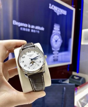 Longines Master Men's True Moon Phase Moon Phase Changes with Time L2.919.4.78.6