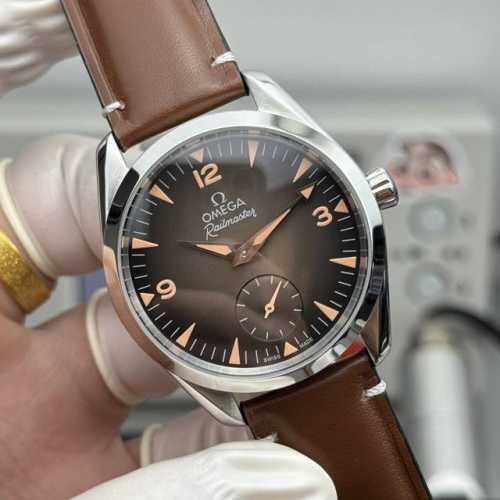 Omega-Seamaster's new "Iron King" watch with small seconds. 38mm diameter, equip