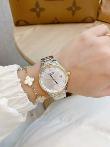Master series mechanical automatic movement Sapphire mirror... Diameter: 38mm Ba