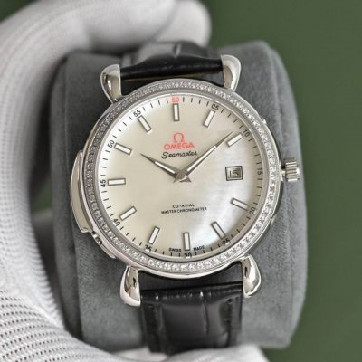 Same price, latest launch, De Ville natural white mother-of-pearl mica, the mos