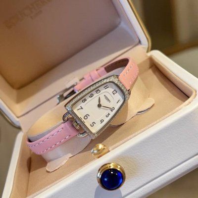 Herm S Introduces The Galop D'herm S Series Of New Season Watches, Continuing To