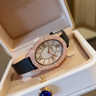 Leather Chopard's