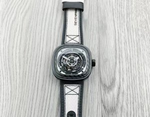 Sevenfriday (Seven Fridays) P series automatic mechanical movement Swiss square