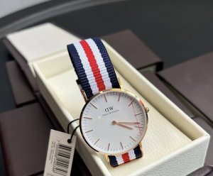 Daniel Wellington Women's Watch Dw Men's and Women's Watch Simple and Stylish Eu
