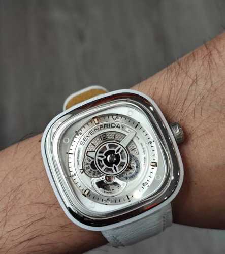 Seven Fridays Bestselling White C 01 features a white matte watch bezel, crafted
