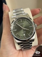 Longines Conquest, yes, yes, ladies, this is the Conquest Verna that your boyfri