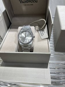 Vivienne Westwood Who Wouldn't Be Captivated By This?New Octagonal Silver Diamon