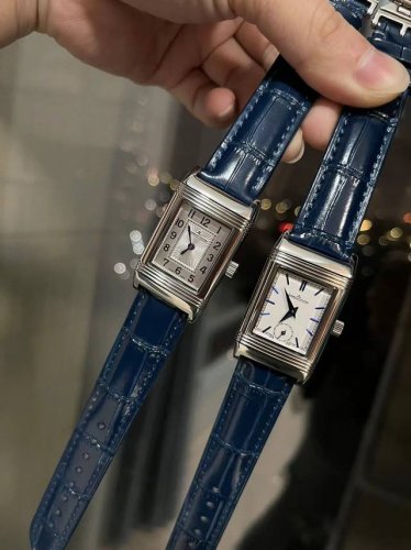 Jaeger-Lecoultre Reversotribute Small Seconds Watch. The Shape Retains The Class