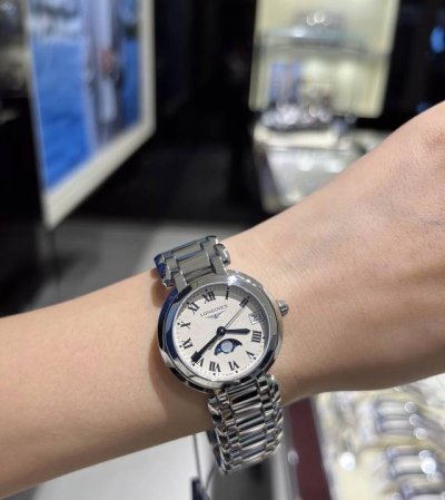 Retro Elegant Longines Moon Phase Roman Dial This Longines Moon Phase Roman Dia