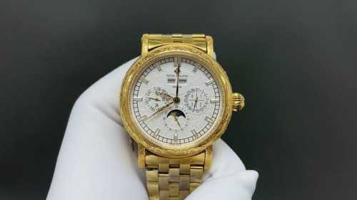 Patek Philippe's new classic perpetual calendar watch, with its powerful and el