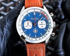 Breitling Avenger Series Japanese Multifunction Quartz 43*13mm Arch Bridge Tempe