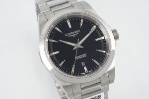 Af is the essence of elegant sports watches. The Longines Conquest Elantra serie
