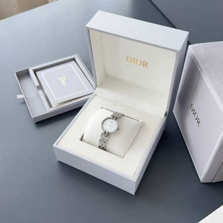 Gg presents a Japanese vintage treasure watch, a Dior fashion icon for women. Hi - Click Image to Close