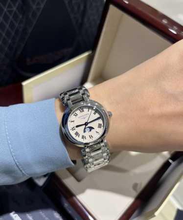 This Longines Moon Phase watch with Roman numerals and moon phase is absolutely - Click Image to Close