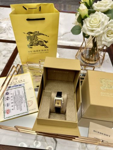 Same packaging as pictured. Burberry classic women's watch, back in stock! The w