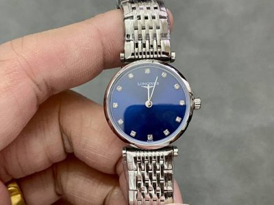 Longines Grand Ladies Collection - Elegant and luxurious women's quartz watch, ~