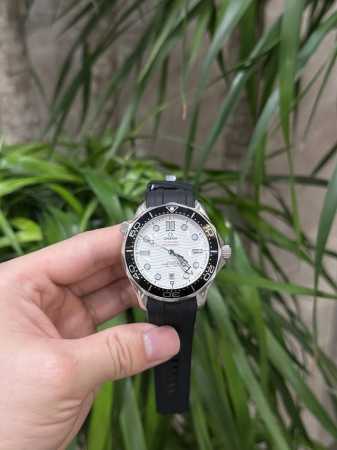 In-Stock And Photographed Seamaster Ocean Universe 300, Featuring A Fully Automa - Click Image to Close