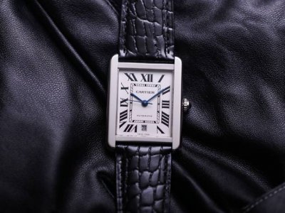 Cartier Tank Series Mechanical Men's Watch: Steel Case With Leather Strap: Wsta0