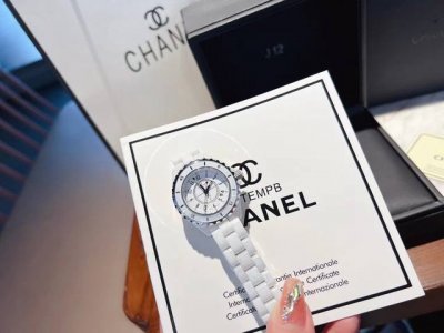 Chanel J12 Untitled Ceramic Watch German Ceramic Craftsmanship Japanese Quartz M