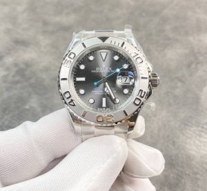 Rolex Yacht, the hottest yacht on Instagram! 40mm diameter Ddd
